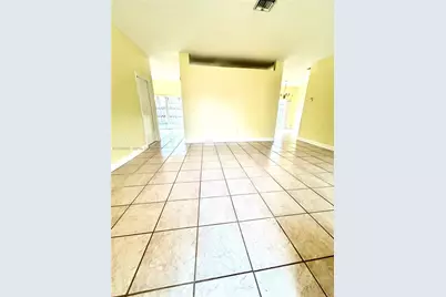 21523 SW 90th Ave, Cutler Bay, FL 33189 - Photo 6