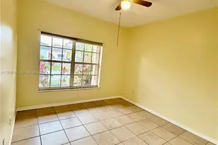 21523 SW 90th Ave, Cutler Bay, FL 33189 - Photo 10