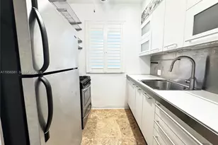 1056 Jefferson Ave, Miami Beach, FL 33139 - Photo 8