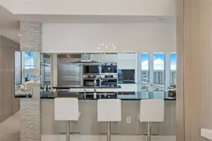 17121 Collins Ave, Sunny Isles Beach, FL 33160 - Photo 10