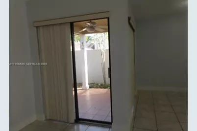 17038 NW 66th Ct, Hialeah, FL 33015 - Photo 12