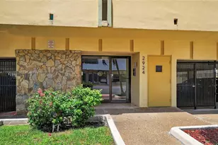 2924 Collins Ave, Miami Beach, FL 33140 - Photo 30
