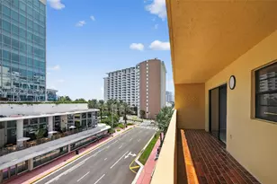 2924 Collins Ave, Miami Beach, FL 33140 - Photo 6