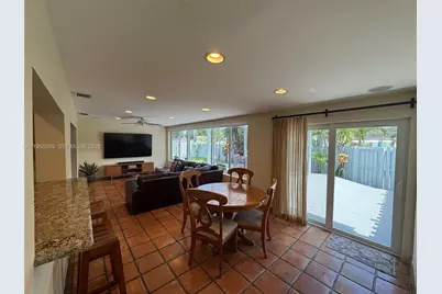 1110 Redbird Ave, Miami Springs, FL 33166 - Photo 16