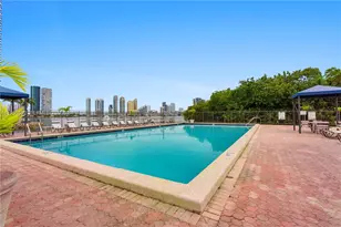 3440 NE 192 St, Aventura, FL 33180 - Photo 26