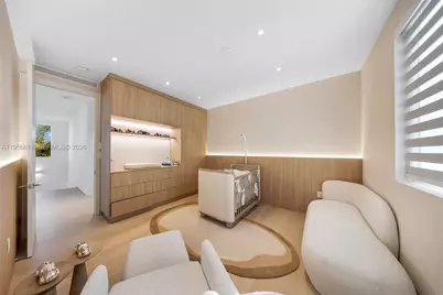 7541 NW 97th Ct, Doral, FL 33178 - Photo 18