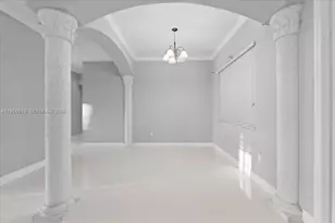16640 NW 86th Ct, Miami Lakes, FL 33016 - Photo 10