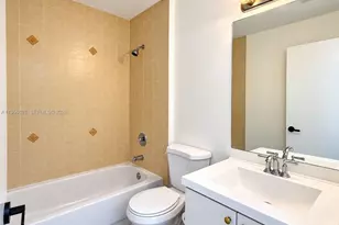 4932 Windward Way, Dania Beach, FL 33312 - Photo 8