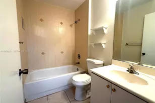 4932 Windward Way, Dania Beach, FL 33312 - Photo 20
