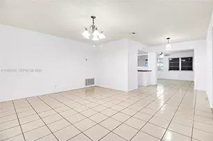 5718 NW 66th Ave, Tamarac, FL 33321 - Photo 2