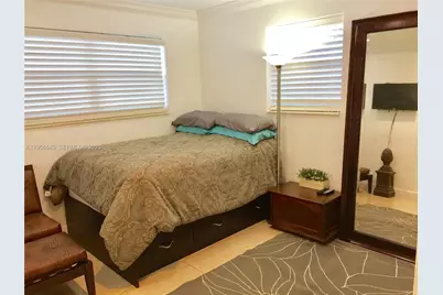 [Address not provided], Hallandale Beach, FL 33009 - Photo 32