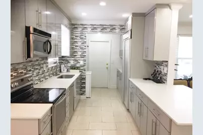 [Address not provided], Hallandale Beach, FL 33009 - Photo 34