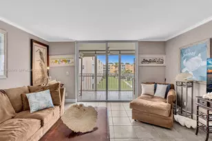 201 SE 11th Terrace, Dania Beach, FL 33004 - Photo 18