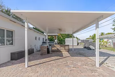12045 NW 20th Ave, Miami, FL 33167 - Photo 18