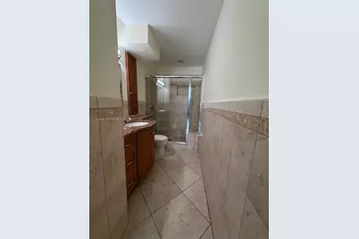 2115 NE 37th Dr #131, Fort Lauderdale, FL 33308 - Photo 6