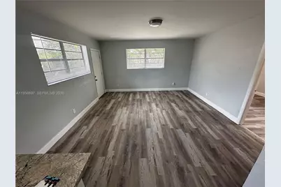 1306 NW 11th Pl, Fort Lauderdale, FL 33311 - Photo 10