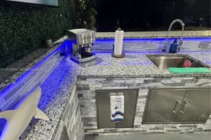 885 NE 3rd Ave, Homestead, FL 33030 - Photo 32