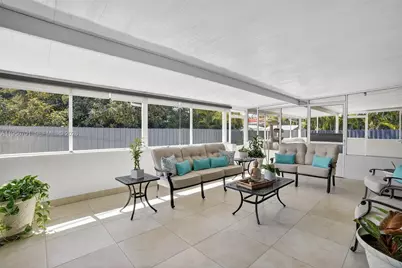 9410 SW 42nd St, Miami, FL 33165 - Photo 36