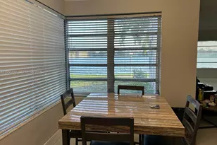 270 NE 191st St, Miami, FL 33179 - Photo 16