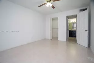 606 W 81st St, Hialeah, FL 33014 - Photo 16