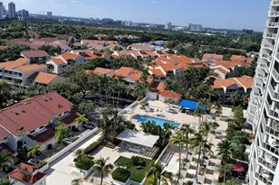 3610 Yacht Club Dr, Aventura, FL 33180 - Photo 16