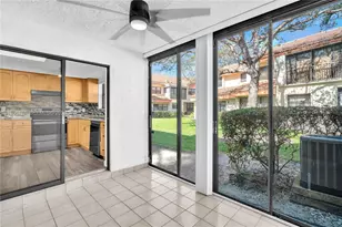 3405 Emerald Oaks Dr, Hollywood, FL 33021 - Photo 12