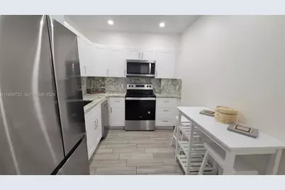 1965 S Ocean Dr #ME, Hallandale Beach, FL 33009 - Photo 2