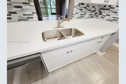 7900 NW 50th St #108, Lauderhill, FL 33351 - Photo 4