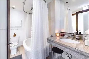 1036 Ocean Dr, Miami Beach, FL 33139 - Photo 16