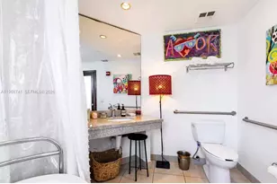 1036 Ocean Dr, Miami Beach, FL 33139 - Photo 12