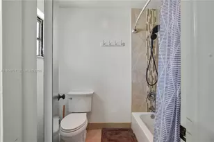 3404 Cherry Garden Cir, Lauderhill, FL 33319 - Photo 20