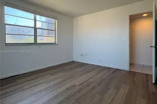8950 NE 8th Ave, Miami, FL 33138 - Photo 18