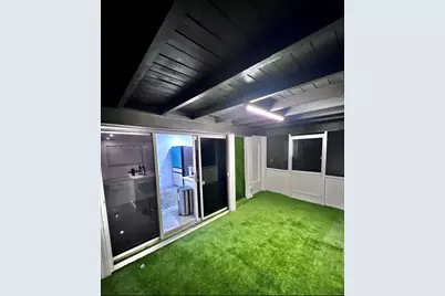 2502 NW 48th St, Tamarac, FL 33309 - Photo 8