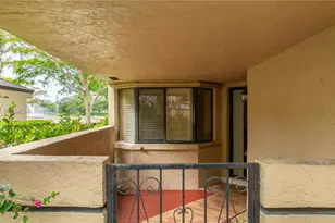 9360 S Chelsea Dr S, Plantation, FL 33324 - Photo 4