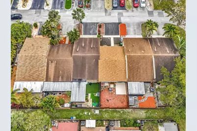 2350 Elm Ct, Pembroke Pines, FL 33026 - Photo 52