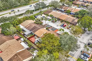 2350 Elm Ct, Pembroke Pines, FL 33026 - Photo 50
