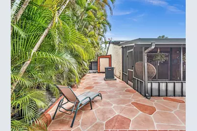 2350 Elm Ct, Pembroke Pines, FL 33026 - Photo 30