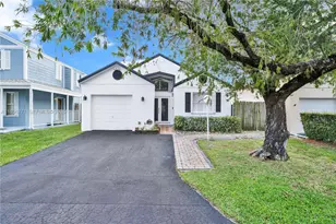 10048 SW 222nd St, Cutler Bay, FL 33190 - Photo 2