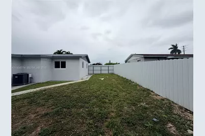 15111 SW 299th St, Homestead, FL 33033 - Photo 10