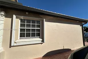 15421 SW 95th Ln, Miami, FL 33196 - Photo 6