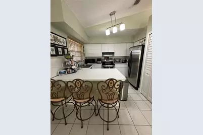 15421 SW 95th Ln, Miami, FL 33196 - Photo 14