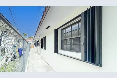 2615 SW 32nd Ct #2615, Miami, FL 33133 - Photo 2