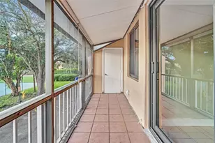 400 Commodore Dr, Plantation, FL 33325 - Photo 20