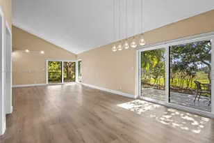 3400 Cherry Garden Cir, Lauderhill, FL 33319 - Photo 10