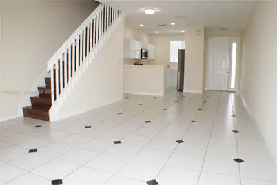 4704 NW 57th Pl #4704, Coconut Creek, FL 33073 - Photo 4