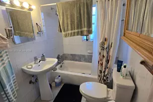 3083 SW 17th St, Miami, FL 33145 - Photo 8