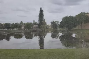 9360 Sunrise Lakes Blvd, Sunrise, FL 33322 - Photo 12