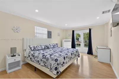 27 Riviera Dr, Key West, FL 33040 - Photo 2