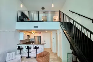 300 S Biscayne Blvd, Miami, FL 33131 - Photo 16