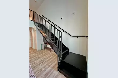 300 S Biscayne Blvd #L-1210, Miami, FL 33131 - Photo 22